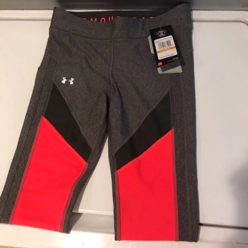 Under Armour capris